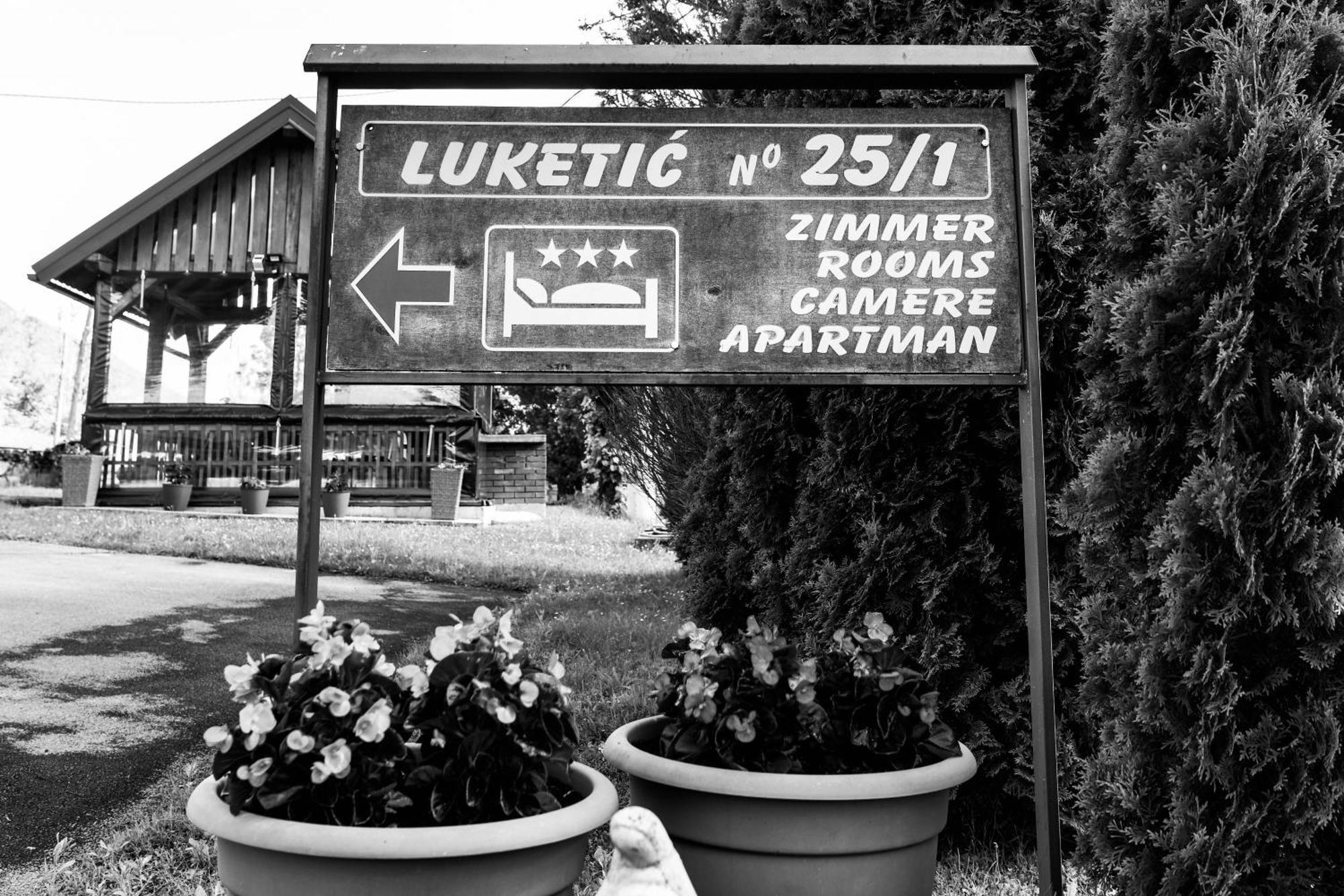 Apartment&Rooms Luketic Rastovača Buitenkant foto